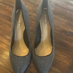 Gianni Bini Black and silver Heels